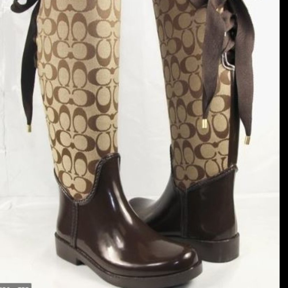 Coach Tristee rainboots in great condition
